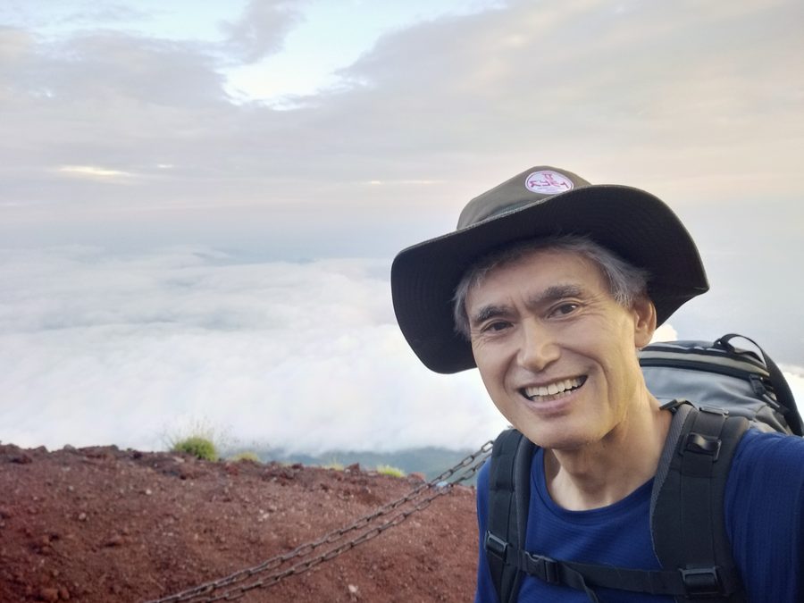 RU, your NaganoTrail guide, above the clouds on a Nagano mountain